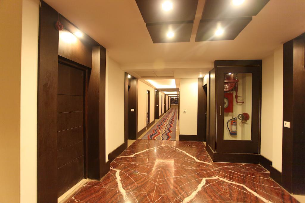 Hotel Surya Plaza Кота Экстерьер фото